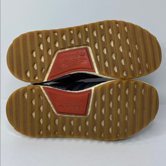 Women’s Adidas NMD R1 Trail - Picture 9 of 10